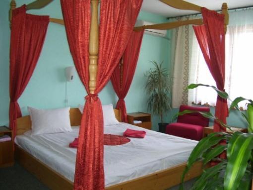 Family Hotel Natalis ฮิซาเรีย ภายนอก รูปภาพ